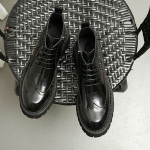 Chaussures formelles en cuir véritable de qualité professionnelle, imperméables, respirantes, style rétro britannique, motif léopard, chaussures pour hommes - Product Image 1