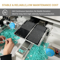 Machine de sertissage automatique de diamants à double station 5 axes haute vitesse 4 couleurs de précision 0,02 mm Yubang YB5DZ4-2 pour cire à bijoux 3D