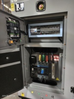 Groupe électrogène diesel silencieux 220 kW 275 kVA avec moteur DCEC série C et alternateur Stamford 200 kW 250 kVA pour hôtel