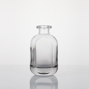 Lujo 50ml 100ml 150ml y 200mL Vidrio esmerilado transparente a rosa para difusor de láminas Barras de botellas Sellado de tapa de rosca para el cuidado de la piel Seru - Product Image 5