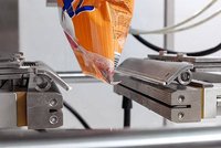 Machine à emballer verticale de poudre de café à vitesse rapide gousset Quad Seal Bag Making Machine de scellage Machine de remplissage automatique de poudre
