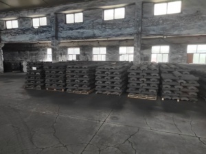 Molde de Grafito LN, Electrodo de Grafito, También Llamado Ánodos de Grafito, Utilizado para la Electrólisis de Tierras Raras con Mayor Duración - Product Image 3