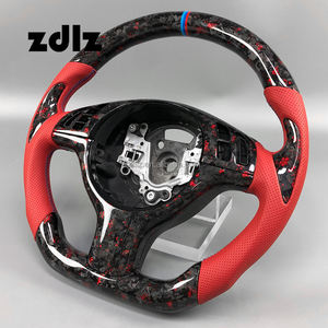 Volante de cuero perforado rojo de fibra de carbono forjado personalizado para <span class=keywords><strong>BMW</strong></span> E46 <span class=keywords><strong>E36</strong></span> <span class=keywords><strong>330CI</strong></span> 325I E81 E87 E91 E92 - Product Image 4