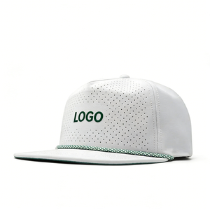 Casquette de golf professionnelle à 5 panneaux avec visière plate, trous découpés au laser, respirante, imperméable, en nylon de haute qualité, détail en corde - Product Image 1