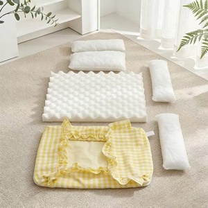 Wholesale Luxury High Quality Small Dog Beds Plush Eco-Friendly Solid Pattern Nylon <b>Pet</b> <b>Sofa</b> Bed - Product Image 3