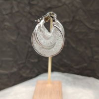 Boucles d'oreilles à pince à double anneau en maille métallique géométrique rétro pour femmes