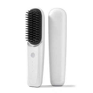 Brosse lissante sans fil rechargeable à chauffage rapide avec trois niveaux de température - Product Image 1