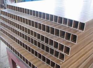 Machine à feuilles creuses PC en plastique/Ligne de production par extrusion de toit en nid d'abeille en <span class=keywords><strong>polycarbonate</strong></span> Machine de fabrication de feuilles creuses PC à 2 murs - Product Image 3