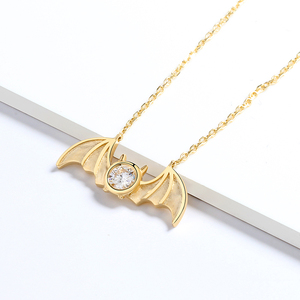 Collane con ciondolo a forma di pipistrello con diamante naturale <span class=keywords><strong>pawnable</strong></span> con gioielli in oro 18 carati - Product Image 3