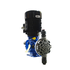 Pompe doseuse à diaphragme à réinitialisation mécanique Seko Mm2i179, hauteur de refoulement 40m, débit 2,3 L/H, tête de pompe en PVC pour traitement de l'eau - Product Image 1
