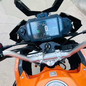 Motocyclette d'occasion Cyclone RX500 500cc, moto de voyage 500cc, moteur refroidi par eau, idéale pour les aventures tout-terrain dans le désert. - Product Image 6