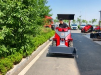 Minipala cingolata compatta economica per uso edile e agricolo