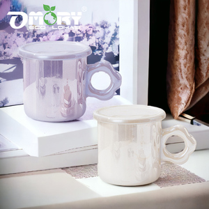 Tasse en céramique nacrée OMORY en forme de fleur 300ML avec couvercle - Poignée fleur blanche, style simple, fournitures de bureau, tasse à eau - Product Image 4