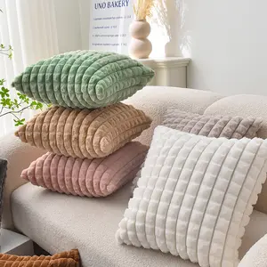 Sarung bantal Sofa bulu kelinci palsu warna polos kustom pabrik kualitas tinggi sarung bantal Dekor rumah persegi