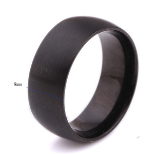 Anillo de Acero de Titanio Negro de 8 mm con Acabado Cepillado, Joyería de Moda Unisex, Regalo - Product Image 5