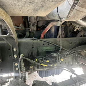 Camions malaxeurs à béton diesel d'occasion, haute capacité <span class=keywords><strong>de</strong></span> charge, composants moteur essentiels, 7m³ SHACMAN, garantie 1 an - Product Image 4