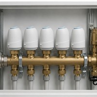 Sistema de Calefacción por Agua, Cabezal Termostático Eléctrico NC/230V, Actuador Térmico Eléctrico Normalmente Cerrado