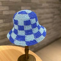 Vente en gros de chapeaux seau polyvalents tricotés à rayures faits main bonnets de pêcheur au crochet colorés pour femmes accessoires de voyage stylés