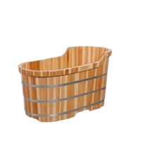 Baignoire de spa extérieure en bois au design moderne, baignoire de plongée froide pour une personne, pour la récupération et la thérapie dans l'eau froide, bain de glace pour hôtels