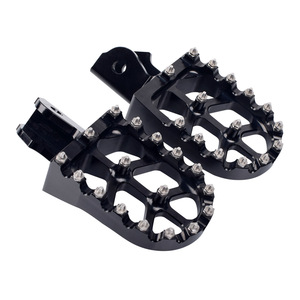 Pedales de Motocicleta de Aleación de Aluminio Negros de 130 mm para Modificación de Sur Ron Light Bee X S - Product Image 1