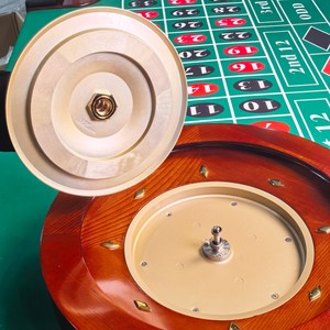 Factory Direct <strong>Sale</strong> 18 Inch 45cm Diameter Single 0 European <strong>Wooden</strong> <strong>Roulette</strong> <strong>Wheel</strong> Ideal for Gambling Tables Blackjack Gambling - Product Image 3