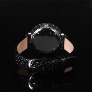 Usine de fabrication de montres OEM, montres de luxe en diamants, montres en argent sterling 925, montres personnalisées pour femmes, montres en cuir avec moissanite VVS - Product Image 5