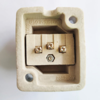 Prise rectangulaire, prise en porcelaine à trois broches, prise de courant
