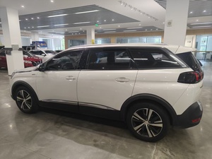 Vente en gros de Peugeot <span class=keywords><strong>5008</strong></span> d'<span class=keywords><strong>occasion</strong></span> 2017, SUV 7 places, automatique, <span class=keywords><strong>essence</strong></span>, conduite à gauche, pour l'exportation - Product Image 3