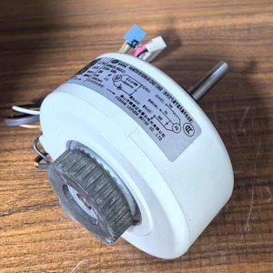 Moteur de ventilateur de climatiseur Haier RPG20-13 220V 20W 1300RPM pour pièce de rechange d'unité intérieure - Product Image 2