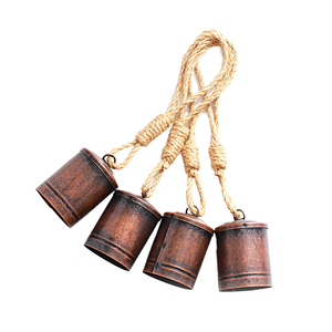 Cây thông Noel trang trí treo tường, vòng trang trí treo, chuông sắt, chuông đỏ cổ, đồng cổ, dây thừng, chuông - Product Image 1