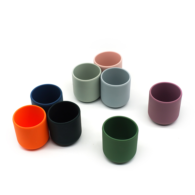 Non Slip Soft Water Drinking Cup