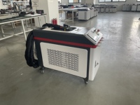 Machine de nettoyage au laser pulsé 500w 1000w 1500w 2000w pour le nettoyage des tubes de peinture usagés