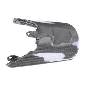 Guardabarros Trasero de Fibra de Carbono 3K Twill con Orificios de Montaje Preperforados, Acabado Brillante/Mate para Motocicleta Sportster S RH1250 - Product Image 2