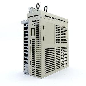 Controlador de CA SGDH-10AE original, equipo de control industrial y automatización industrial en stock - Product Image 4