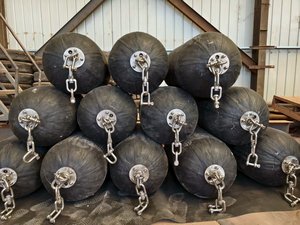 Floating Marine Rubber Fender Pneumatic <b>Inflatable</b> For Terminal - Product Image 5