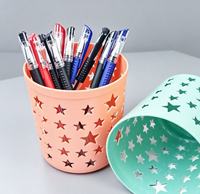 Porte-stylo en plastique Star Hollow, organiseur de bureau multifonctionnel pour fournitures de bureau, scolaires, cosmétiques et pinceaux de maquillage, usage quotidien