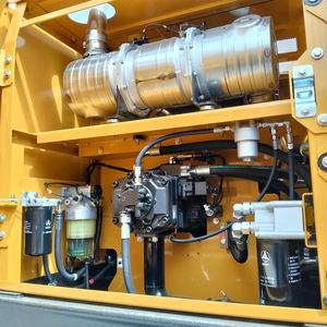 Excavatrice sur chenilles <span class=keywords><strong>hydraulique</strong></span> d'occasion SANY SY205C <span class=keywords><strong>de</strong></span> 20 tonnes, écologique, avec moteur Euro IV, pour la <span class=keywords><strong>location</strong></span> et la revente - Product Image 4