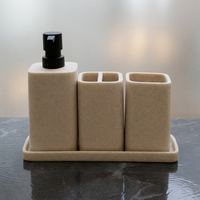 Ensemble de salle de bain en résine beige de luxe, distributeur de savon, accessoires de salle de bain en polyrésine pour la décoration de la maison
