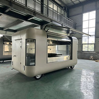 Camion de restauration entièrement équipé avec équipement de cuisine, camionnette mobile pour café et glaces, idéal pour un démarrage rapide d'activité commerciale