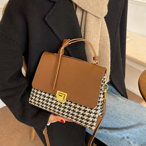 Hot selling wholesale fashion trend handbag women's luxury <b>crossbody</b> <b>bag</b> - Product Image 3