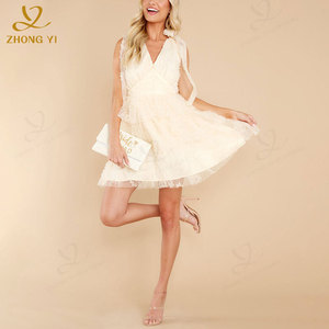 Abito Corto da Donna Avorio con Pannelli Trasparenti <span class=keywords><strong>in</strong></span> <span class=keywords><strong>Tulle</strong></span> a Balze e Stampa a Pois, Ideale per Cene - Vendita all'Ingrosso Diretta dalla Fabbrica - Product Image 2