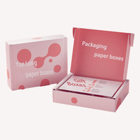Emballage en papier ondulé personnalisé pour vêtements, cosmétiques, parfums, avec bande détachable, impression personnalisée, fermeture autocollante, boîte d'expédition, boîte cadeau avec logo