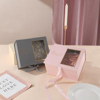 Écrins de luxe en carton ondulé, conception personnalisée, emballage type valise pour fête, cosmétiques, ensemble rouge à lèvres et brillant à lèvres, matériaux recyclés, UV