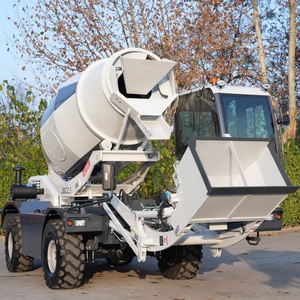 Maquinaria de hormigón al por mayor hormigonera móvil autocargable a la venta hormigonera de 2,5 m ³ con CE /EPA /Euro 5 - Product Image 1