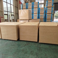 Panneau OSB écologique Panneau orienté durable et décoratif pour la construction de meubles et d'intérieur