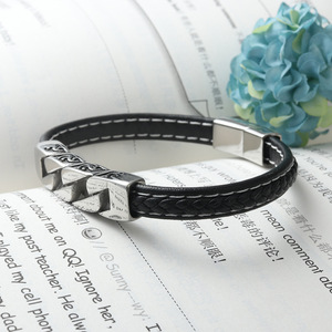 yunnique Chain <b>Leather</b> <b>Bracelet</b> Black Bangle Fashion Motorcycle Chain Jewelry Titanium Steel Geometric Design - Product Image 4
