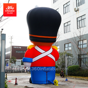 Ballon publicitaire <span class=keywords><strong>gonflable</strong></span> géant personnalisé pour l'extérieur, mascotte britannique géante en tissu Oxford, grands gonflables de dessin animé britanniques - Product Image 4
