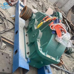 Réducteur de vitesse à engrenages hélicoïdaux de qualité supérieure à <span class=keywords><strong>bon</strong></span> prix - Product Image 3