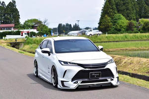 Pour <span class=keywords><strong>Toyota</strong></span> HARRIER kit carrosserie HARRIER mises à niveau RW style diffuseur de lèvre avant jupe latérale spoiler grill kit carrosserie - Product Image 2