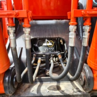 Excavatrice d'occasion Hitachi ZX240 24 tonnes, performances stables, Hitachi ZX200 ZX210 ZX300, état de fonctionnement complet et prête à la vente